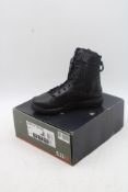5.11 Men's Tactical 8in Side Zip Boots, Black UK 6. Box damaged