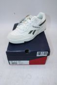 Reebok Basketball 4000 Ll Trainers, Chalk/White, UK 4.5. Box damaged