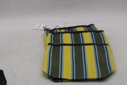 Three Maegen Pouch Hand Washable, Yellow/Olive