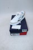 Reebok Women's Club Court Revenge Trainers, White/Olive, UK 4. Box damaged