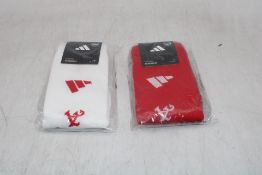 Six pairs 2025/2026 Arsenal Socks, Four White, 3 UK 2-3.5 1 UK 4.5-5.5, Two Red, 1 UK 12.5-1 1 UK2-3