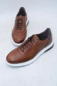 Martinelli Men's Walden Oxford Flat Trainers, Brown, EU 43, No Box