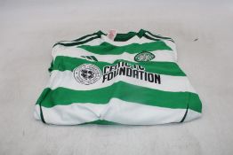 Celtic Women's Football Shirt & Shorts Printed with 16 and Name Kerner, Green/White, Age 15/16
