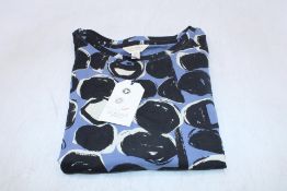 Five Sealsalt Cornwall 3/Easel Tops to include 1x UK 12, 3x UK 14, 1x UK 16