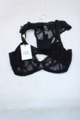 Prima Donna Naica Underwear Set to include 1x Plunge Neckline Bra, UKL 34D, 1x Graphic Lace Thong, U