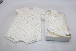 Bonpoint Daisy Gift Set, 12 M. Box damaged