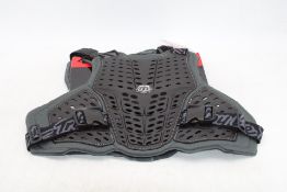 Rock Fight Ce Flex Stone Shield Chest Protector, Black/Orange, Size M/L