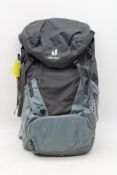 Deuter Backpack Futura 30 SL, Graphite/Shale