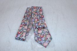 Notch Floral Tie
