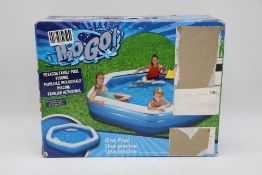 H2O GO Bestway Hexagon Family Pool, Blue/White, Size 267cm X 246cm X 51cm. Box damaged
