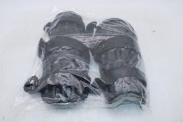 One Set Scorpion Body Armour, Black, No Size. Box damaged, Not checked