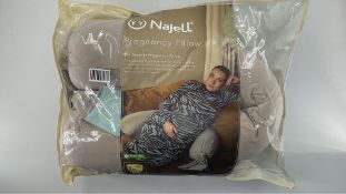 Najell Pregnancy Pillow, Cream. Small Snag In Inner Lining