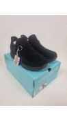 Skechers Martha Stewart Easy Going Shoes, Black, UK 8