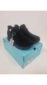 Skechers Martha Stewart Easy Going Shoes, Black, UK 8