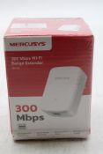 Eight Mercusys 300 MBPS Wi-Fi ME10 Range Extender, White