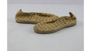 Charlotte Olympia Women's 10mm Woven Raffia Espadrilles, Cream, UK 5. No Box