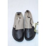 Gudrun Sjoden Leather Nappa Shoe, Black/Grey, Size 42, No Box