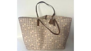 Malene Birger Abi Tote Q68980011. Used, Damaged Handle, Dirt Marks to Interior