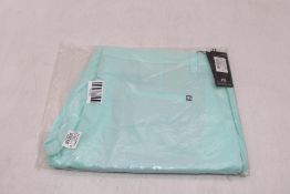 Travis Mathew Sand Harbour Heather Golf Shorts, Turquoise, Size 38