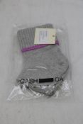 Four Cash Ca Turn Back Cuff Socks, AAA Pearl/Magenta, One Size