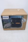 Philips Dual Basket Airfryer 3000 Series. Box damaged