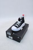 Converse Children's Shoes, Black/White, UK 1. Box damaged