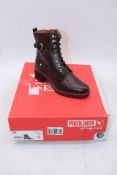 Pikolinos Llanes Ankle Boots, Caoba, Size 38. Box damaged