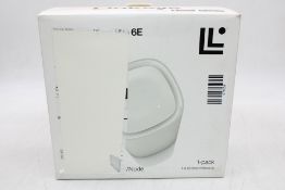 Linksys MX6201 Tri-Band Mesh WiFi Router. Box damaged, Not checked