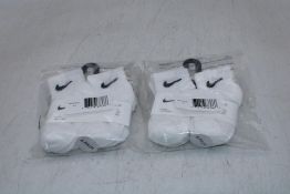 Thirteen Packs Nike Kids Unisex Lightweight Quarter Socks, White, UK 6.5-9.5