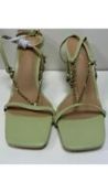 Mixx Shuz Women's Square Toe Sandal with Gold Chain, Green, UK 5, No Box