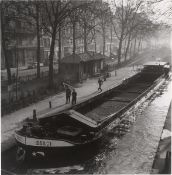 Paul Almasy. ”Le Canal d'Ourcq, Paris”. 1949
