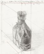 Christo und Jeanne-Claude. „Wrapped Bottle“. 2002
