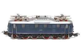 Märklin E-Lok ”E 18 35” 3023, Spur H0, 3-Leiter, blau, Alterungsspuren, Z 3