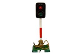 Märklin Lichtsignal 13461, elektr., HL, LS und gealterter Lack, L 15, Z 2-3