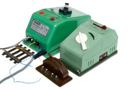 2 Fleischmann Trafos Nr. 514 und 712, 220 Volt, mit Schalter, intakt, Z 2