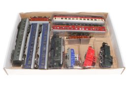 Konv. Fleischmann Eisenbahn, Spur H0, darunter 4 Lokomotiven und 7 Wagen, Z 3
