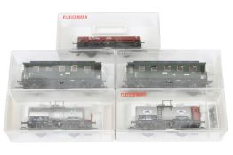 5 Fleischmann Wagen, Spur H0, Alterungsspuren, im leicht besch. OK, Z 1-2
