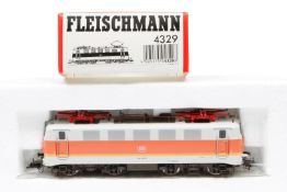 Fleischmann E-Lok ”141 441-6” 4329, Spur H0, 2-Leiter, grau/orange, Alterungsspuren, im leicht