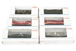 6 Märklin Wagen, Spur H0, Alterungsspuren, im leicht besch. OK, Z 1-2