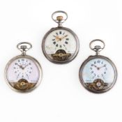 HEBDOMAS, LOTTO DI TRE OROLOGI 8 GIORNI, CON QUADRANTI COLORATI, SVIZZERA 1920 CIRCA