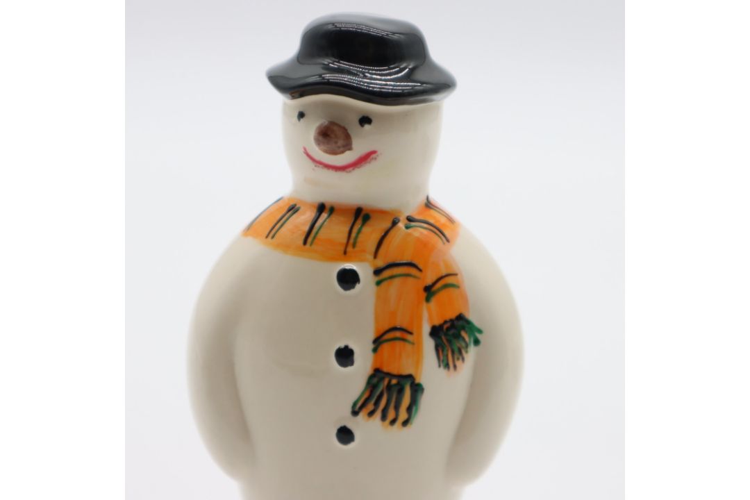 Anita Harris Snowman figurine, signed in gold to base, H: 16 cm. UK P&P Group 1 (£18+VAT for the - Image 2 of 3