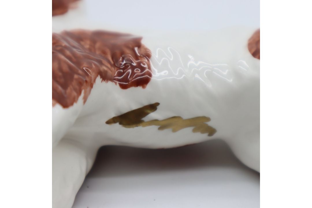 Anita Harris Spaniel figure, signed in gold to base, L: 13 cm. UK P&P Group 1 (£18+VAT for the first - Image 4 of 4