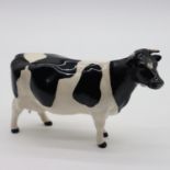 Beswick Friesian cow figure modelled after Claybury Leegwater, L: 19 cm. UK P&P Group 2 (£24+VAT for