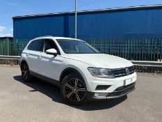 VOLKSWAGEN TIGUAN SUV 2.0 TDI BLUEMOTION SE NAVIGATION DSG AUTO - DAB RADIO - BLUETOOTH - (66 REG)