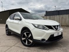 NISSAN QASHQAI 1.2 DIG-T NTEC+ PETROL - NAV - REAR VIEW CAMERA - PAN ROOF - (2015 REG)