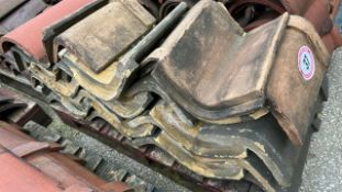 Approx. 25 angled ridge roof tiles