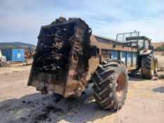 RUNNING LOWLANDS 90 MUCK SPREADER