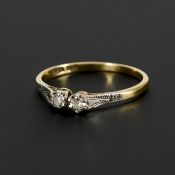 Toi-et-Moi-Ring mit 2 Diamanten.