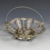 Silberne Spätbiedermeier-Schale.
