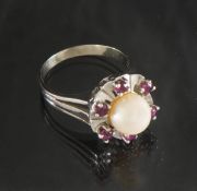 Perlen-Rubin-Ring.
